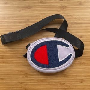 Champion cross body bag